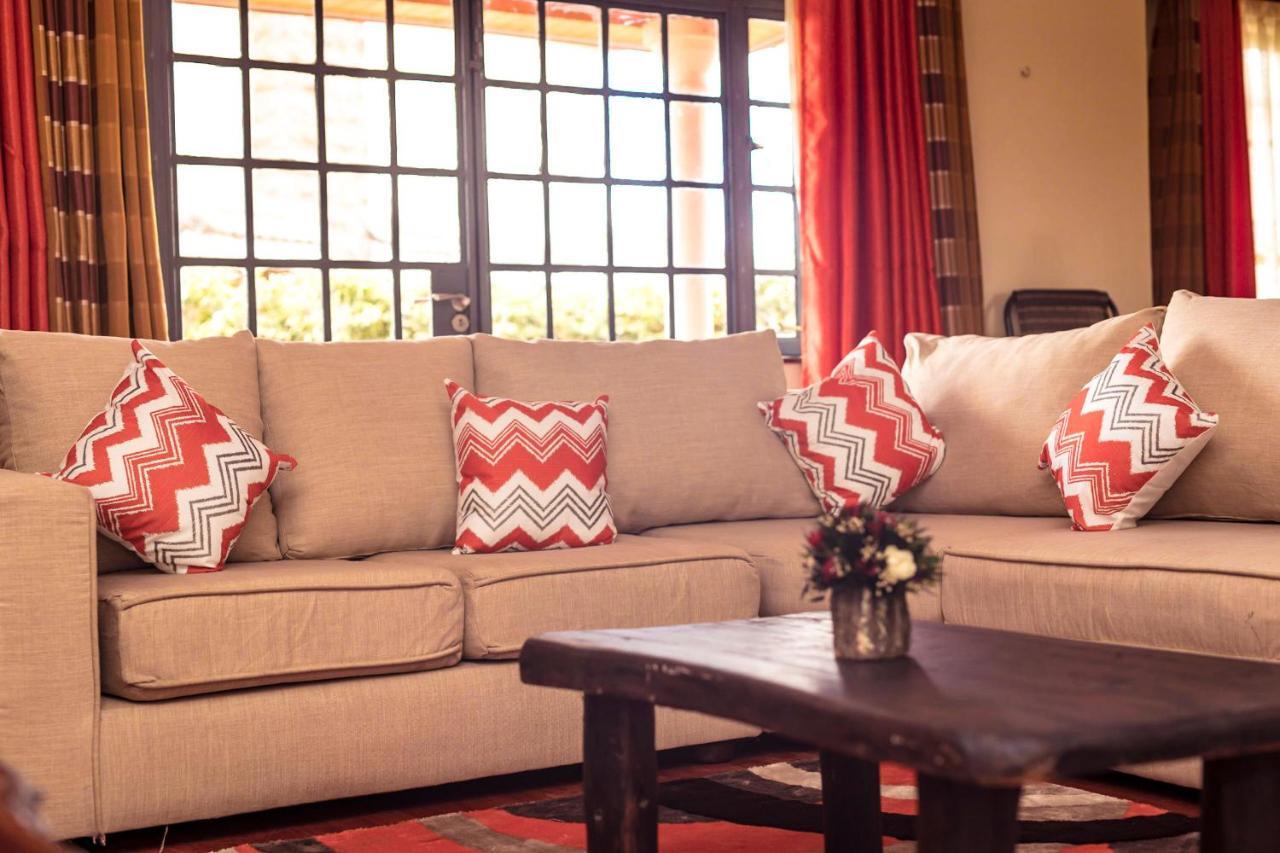 Fourways Junction Villa Nairobi Esterno foto