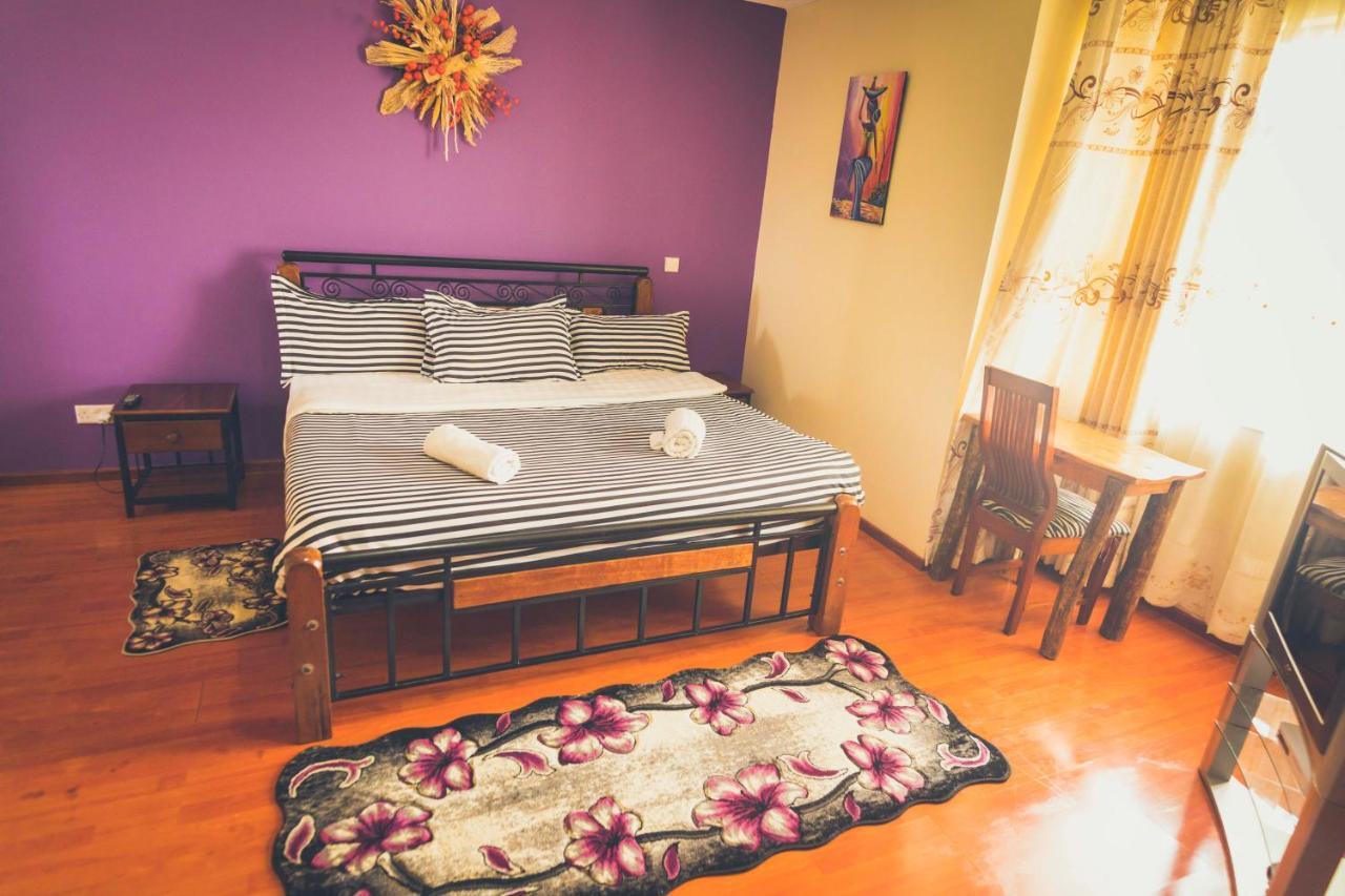 Fourways Junction Villa Nairobi Esterno foto