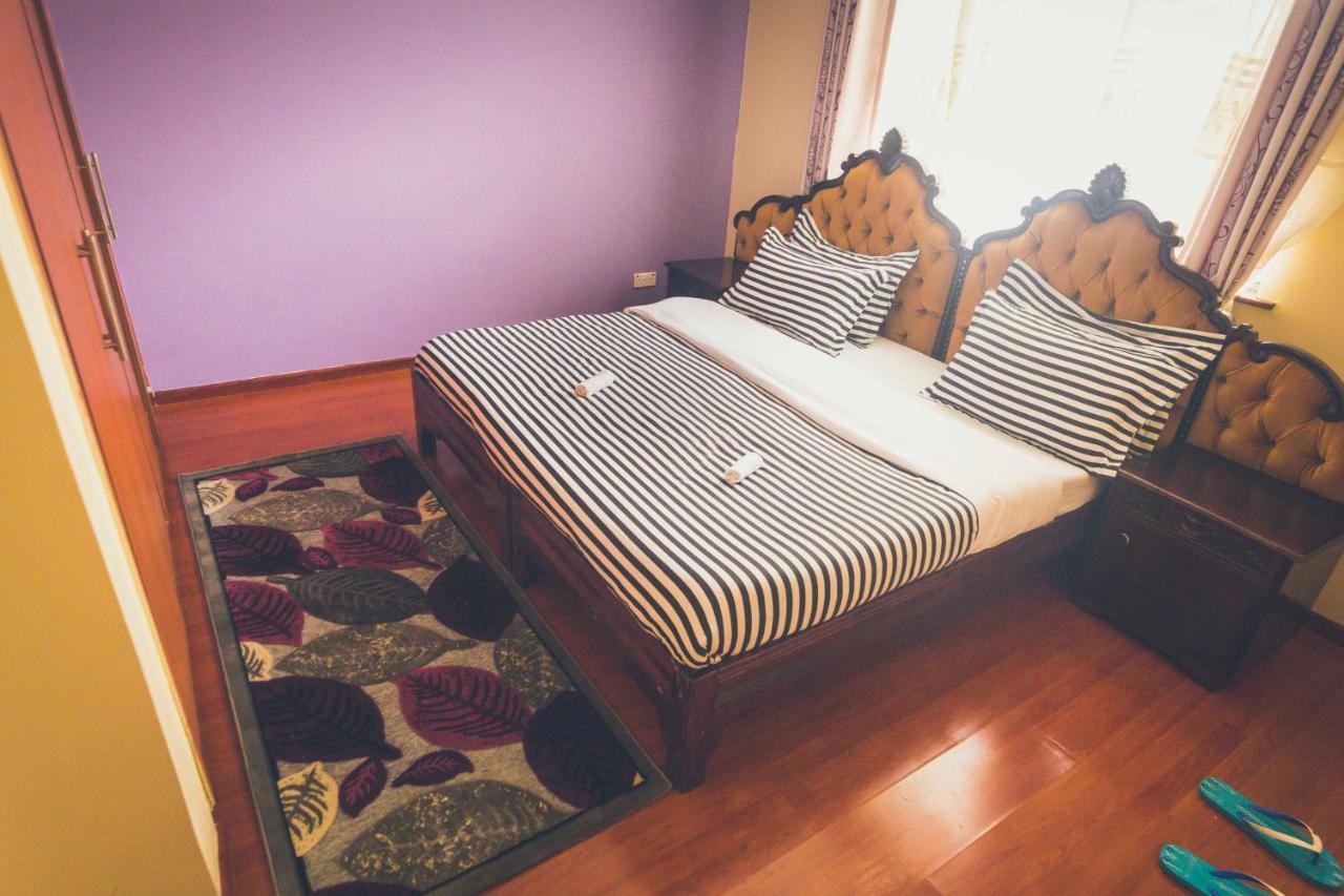 Fourways Junction Villa Nairobi Esterno foto